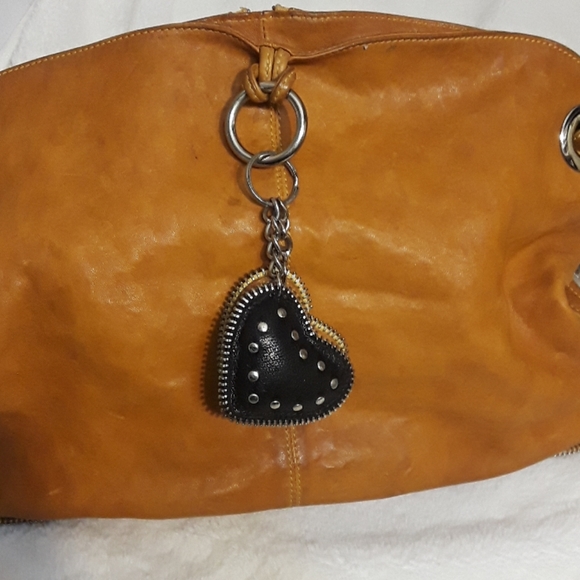 Roxbury Bag - Picture 5 of 8